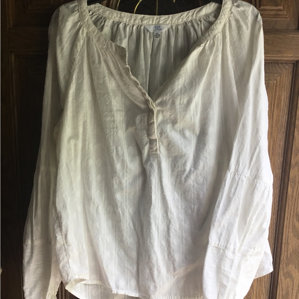 LIKE NEW Time and Tru Textured White boho poet Blouse size XL (16-18)